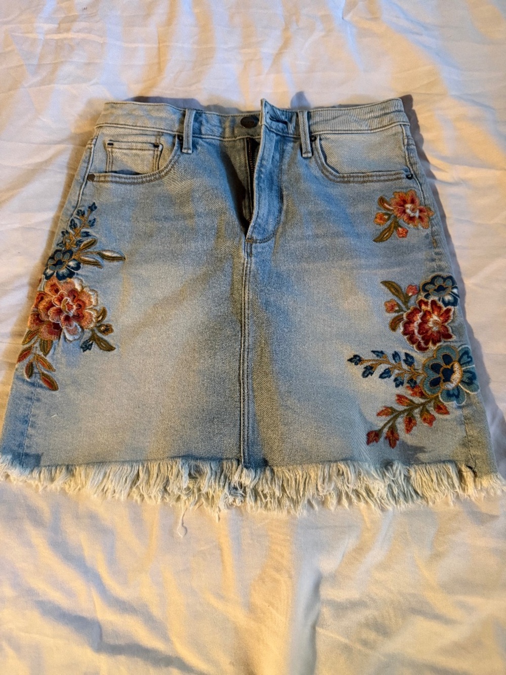 DRIFTWOOD EMBROIDERED DENIM SKIRT, 27" WAIST